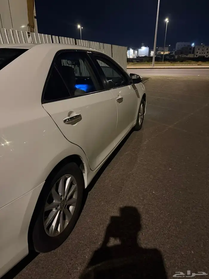 كامري للبيع فل كامل 8