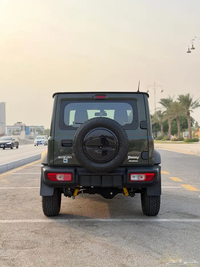 سوزوكي جمني 2021 4