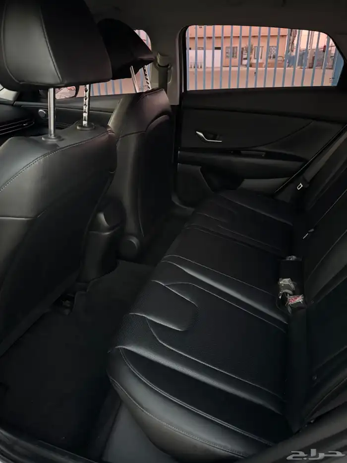 الانترا 2021 بنزين 25