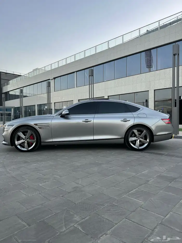 للبيع جينسس g80 رويال سبورت أعلى فئة 7