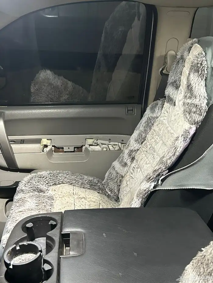 للبيع سلفرادو 5