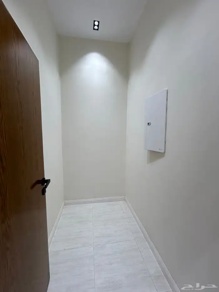 للبيع شقق ارضية تشطيب VIP حي الموسي خميس مشيط 5