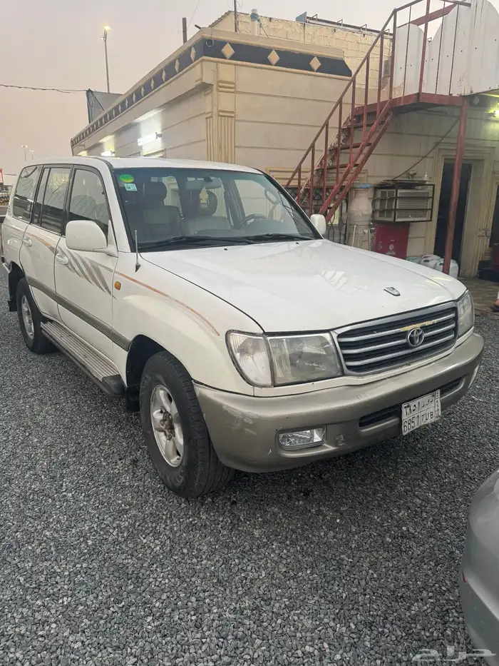 لاندكروزر 1