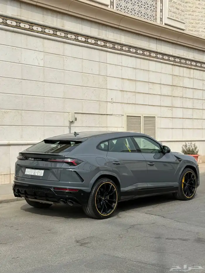 لامبورجيني اوروس 2022 سماكو بحاله الجديد 6