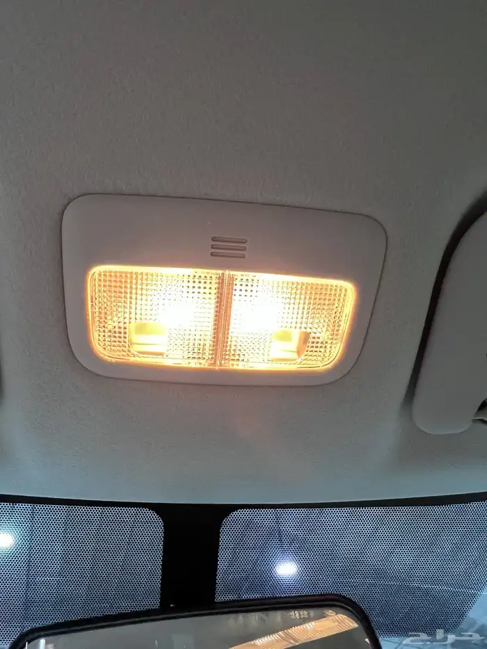 تويوتا   كورولا XLiمطور 2.0بنزين 2025 جديد سعودي 79.100شامل 16