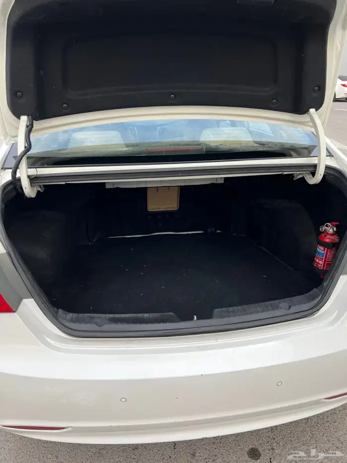 سوناتا مديل 2013 ماشي 277الف استمارة وفحص جديده ا 6