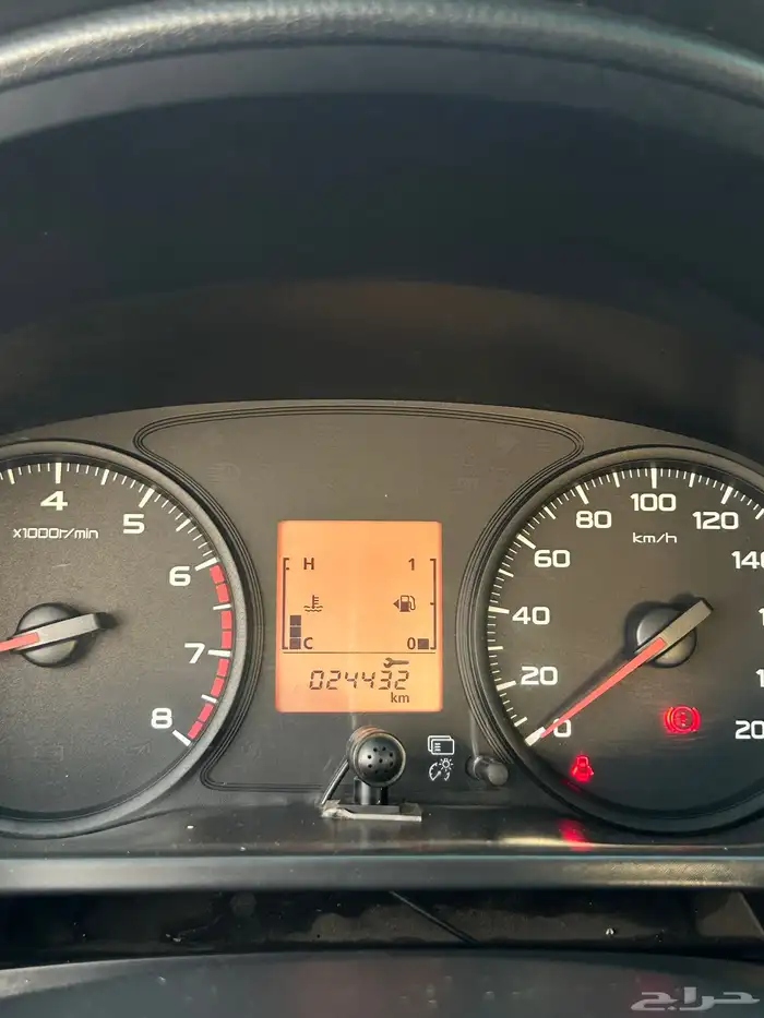 ميتسوبيشي L200 بنزين 2022 10