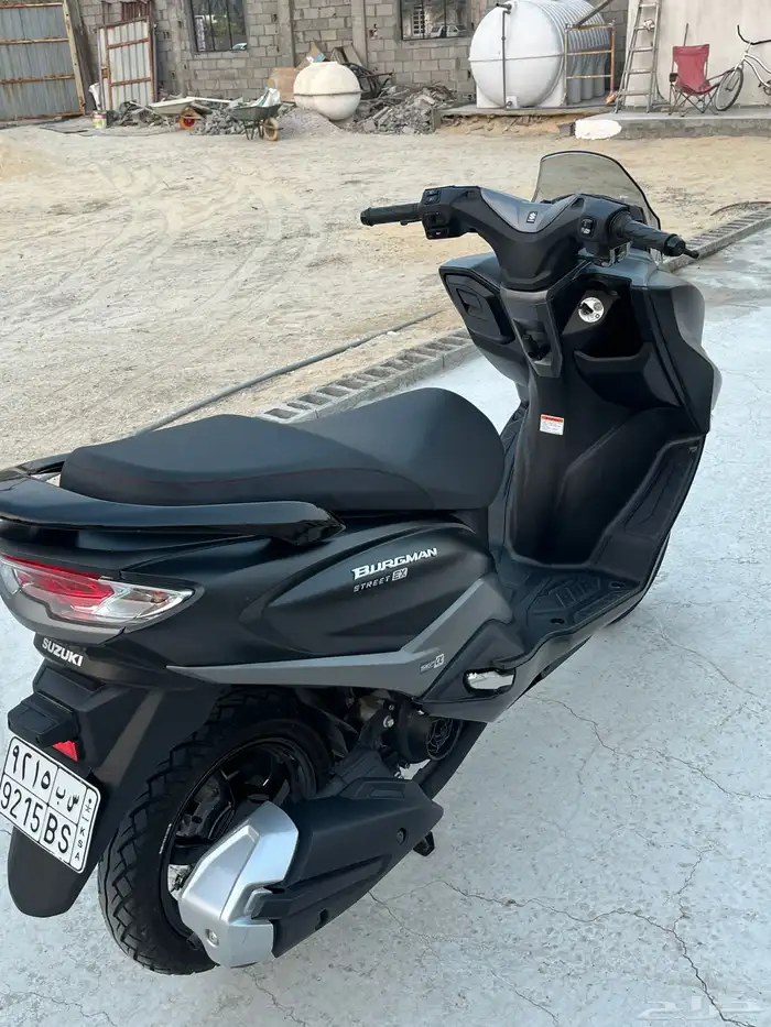 سزوكي برجمان 4
