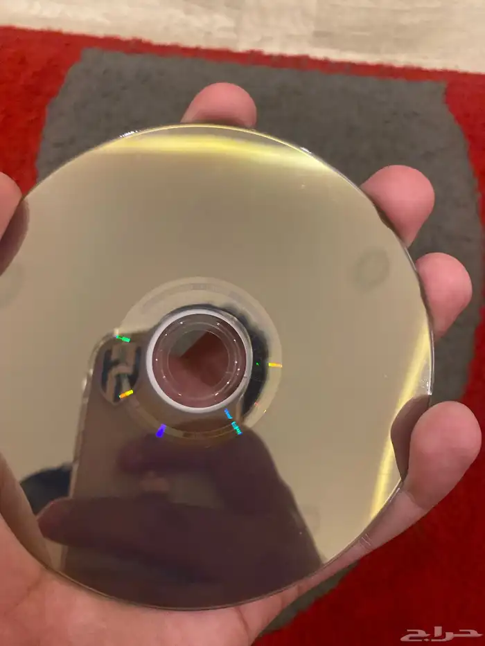 شريط قراند 5 نسخة سوني فور يشتغل على سوني 4 وسوني 5 1