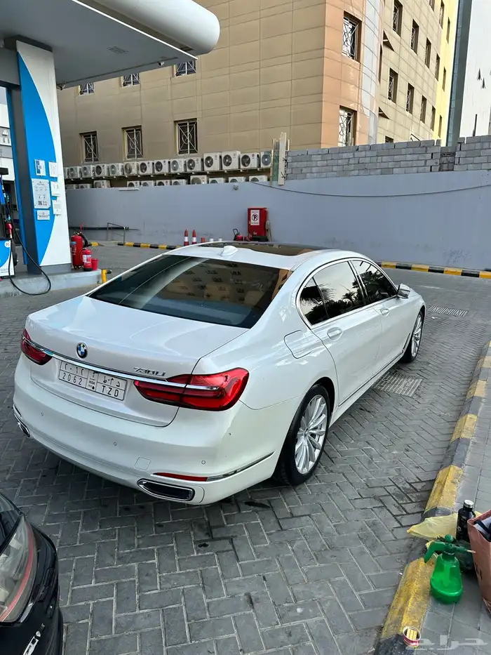BMW 730 li 4