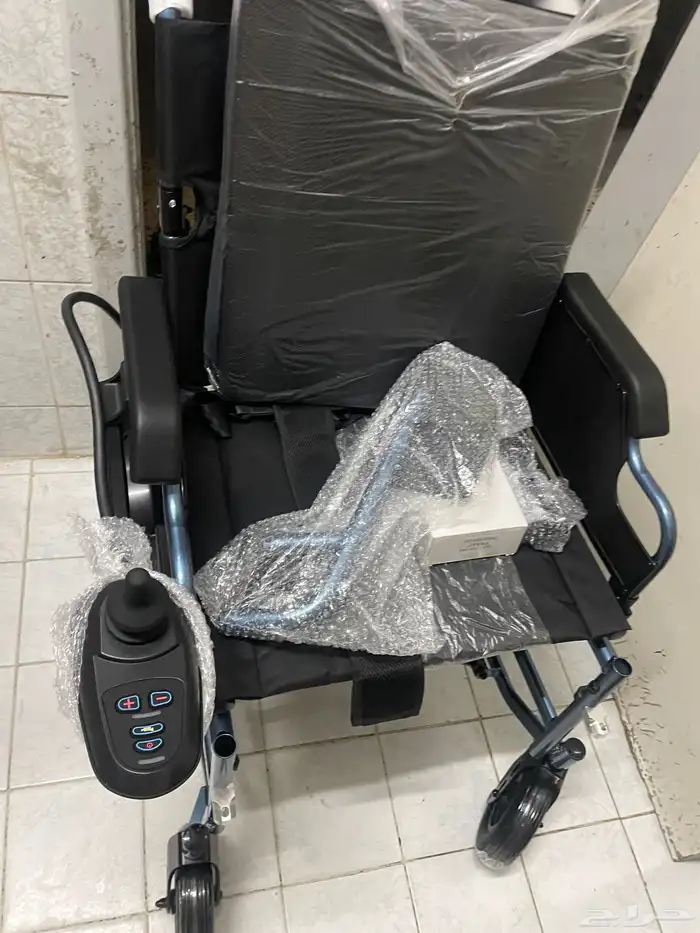 كرسي كهربائي متحرك 15