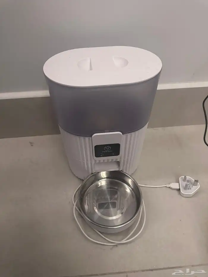 ليتر بوكس ذكي مع جهاز اكل أوتوماتيكي للقطط 2