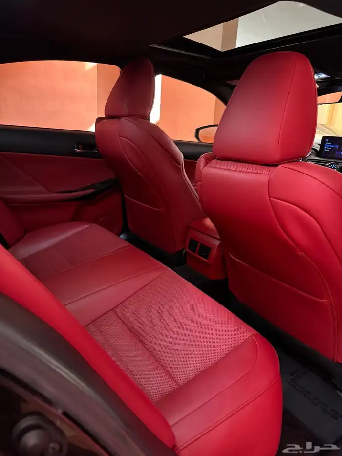 لكزس IS 350 F 2023 فل 35