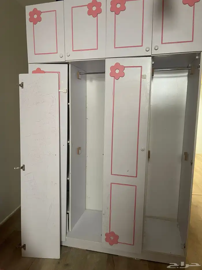 دولاب ملابس 4 ابواب للبيع 1