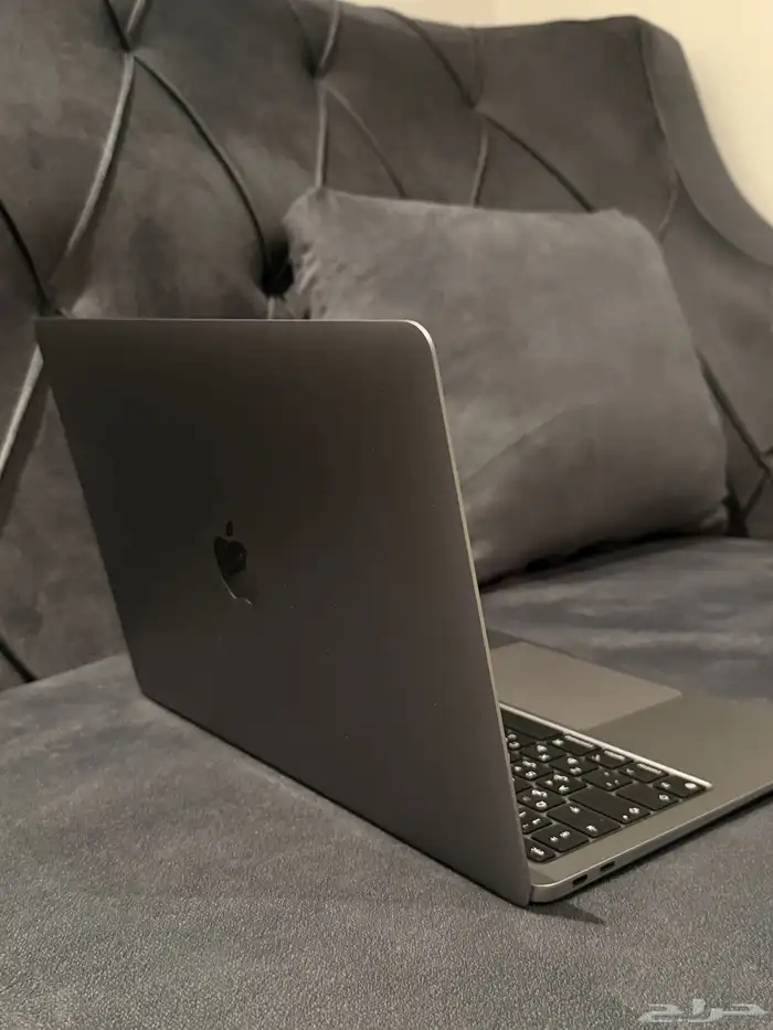 ماك بوك اير 2020 1