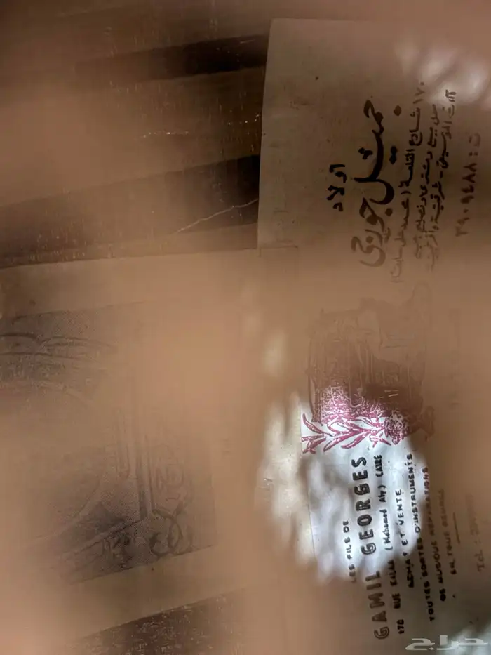 عود موسيقي وكمنجه لا البيع 30