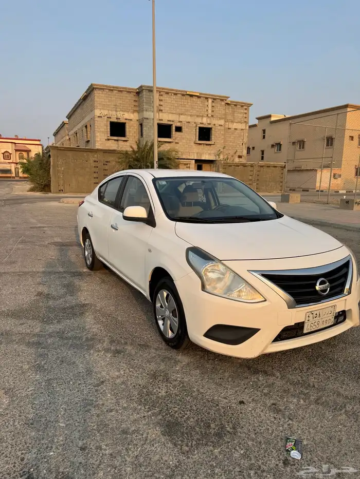 نيسان صني ابيض 2016 مالك اول محركات شرط 4