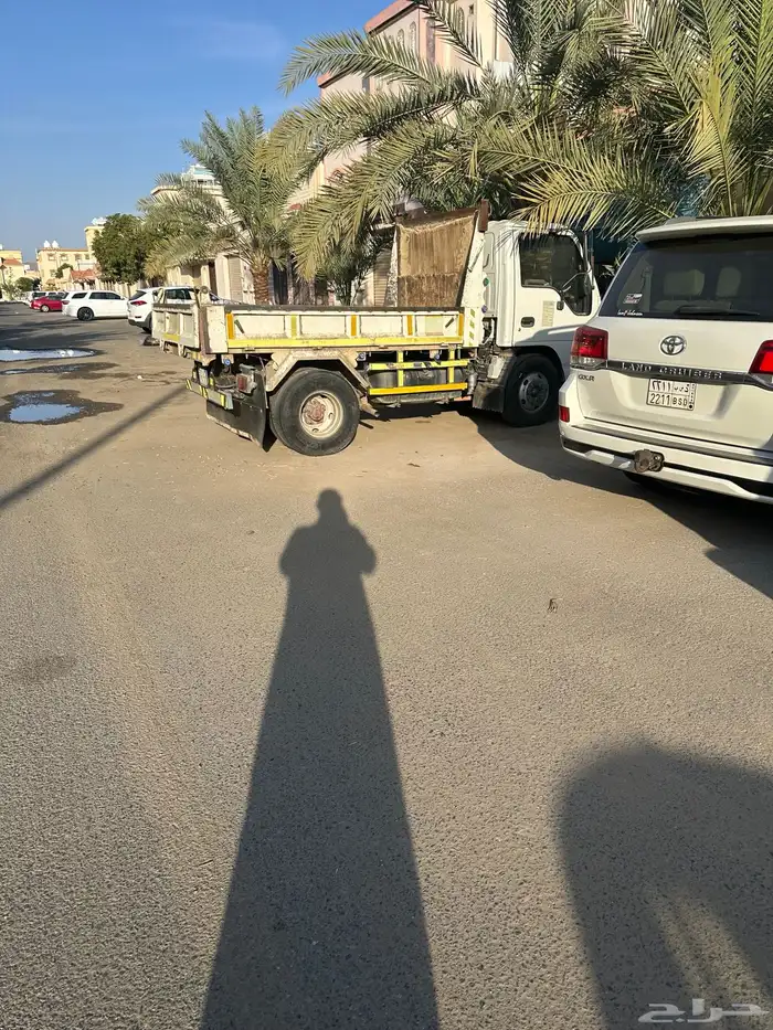 دينا قلاب اسيزو للبيع موديل 2007 بحالة ممتازة على الفحص 3