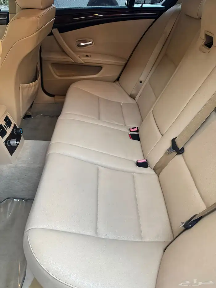 سيارة BMW 523i موديل 2008 أعلى فئة 5