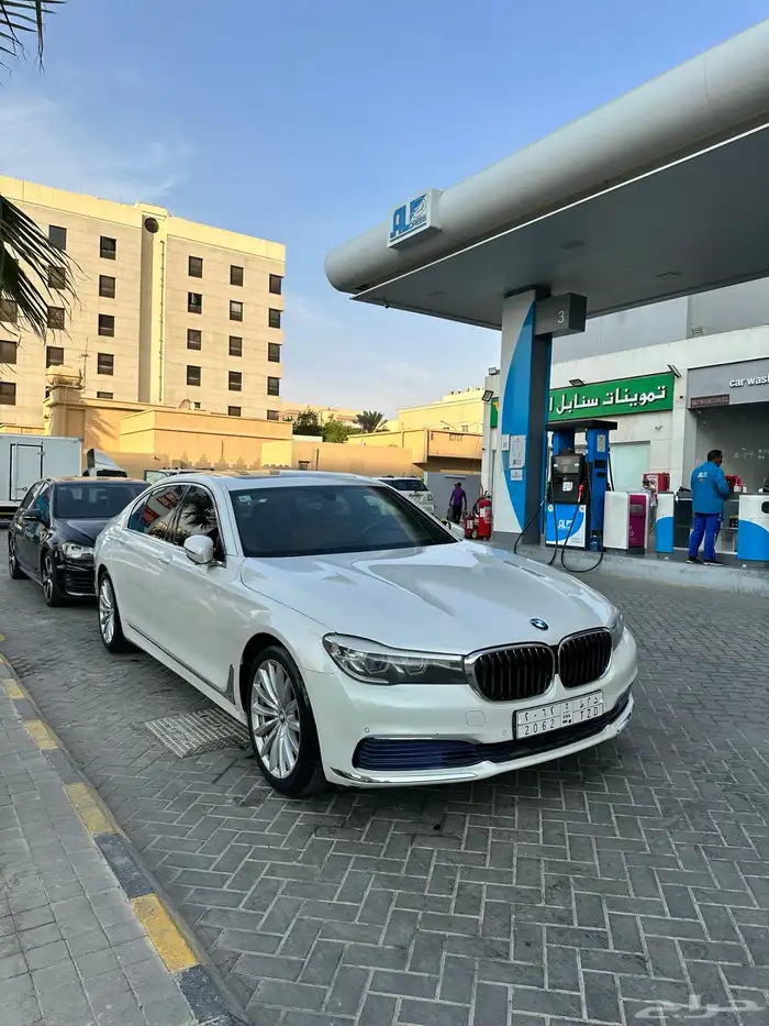 BMW 730 li 6