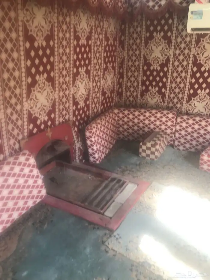 بيت شعر ملكي العرض 3 الطول 4 5 مع المخاد والمراكي والفرشه 5