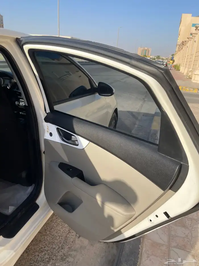 للبيع سيراتو 2019 6