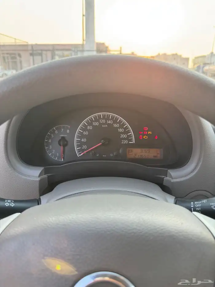 نيسان صني ابيض 2016 مالك اول محركات شرط 24