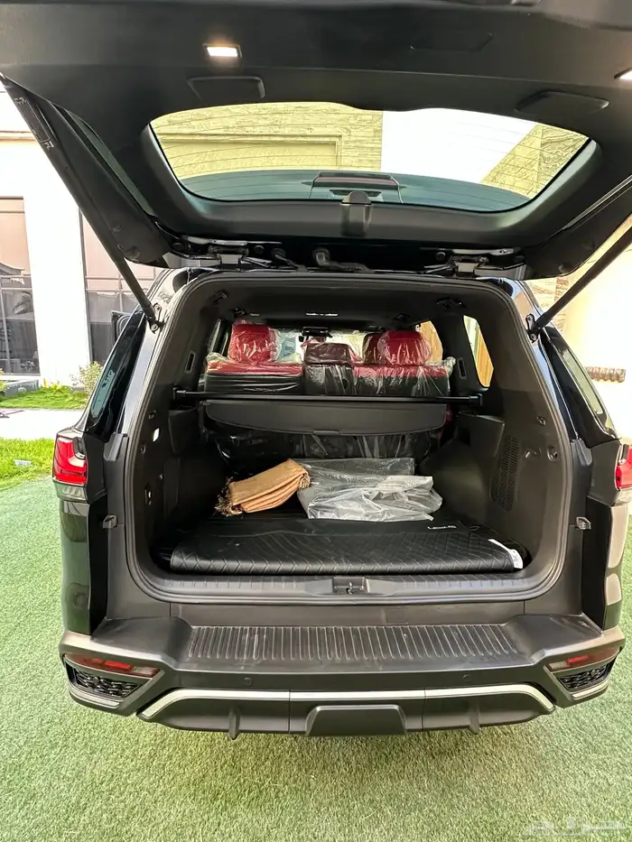 لكزس اف سبورت 2023 5