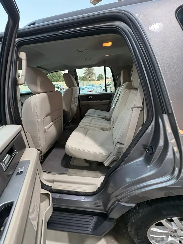 فورد اكسبيدشن 2014 بدي وكالة 10