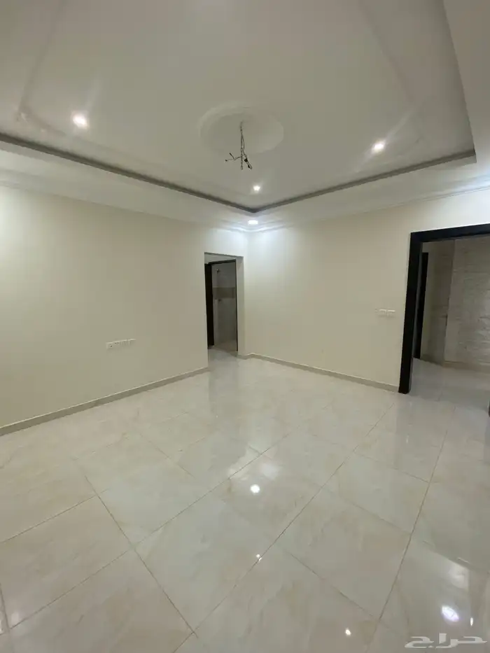 دور ارضي للايجار حي المنار ب 35 الف 5