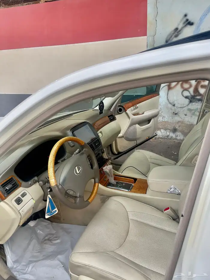 لكزس للبيع 8