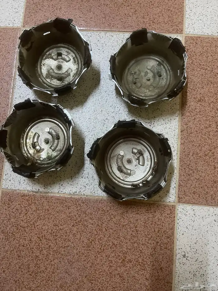 طقم اغطيه جنوط لكزس طقم جديد وطقم مستعمل 4