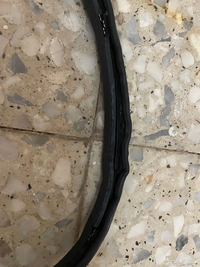 فتحة سقف لاندكروزر 98-2007 3