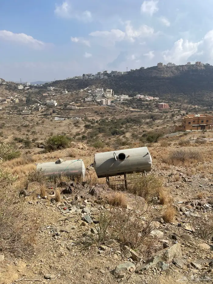 خزانات حديد وحديد للبيع 1