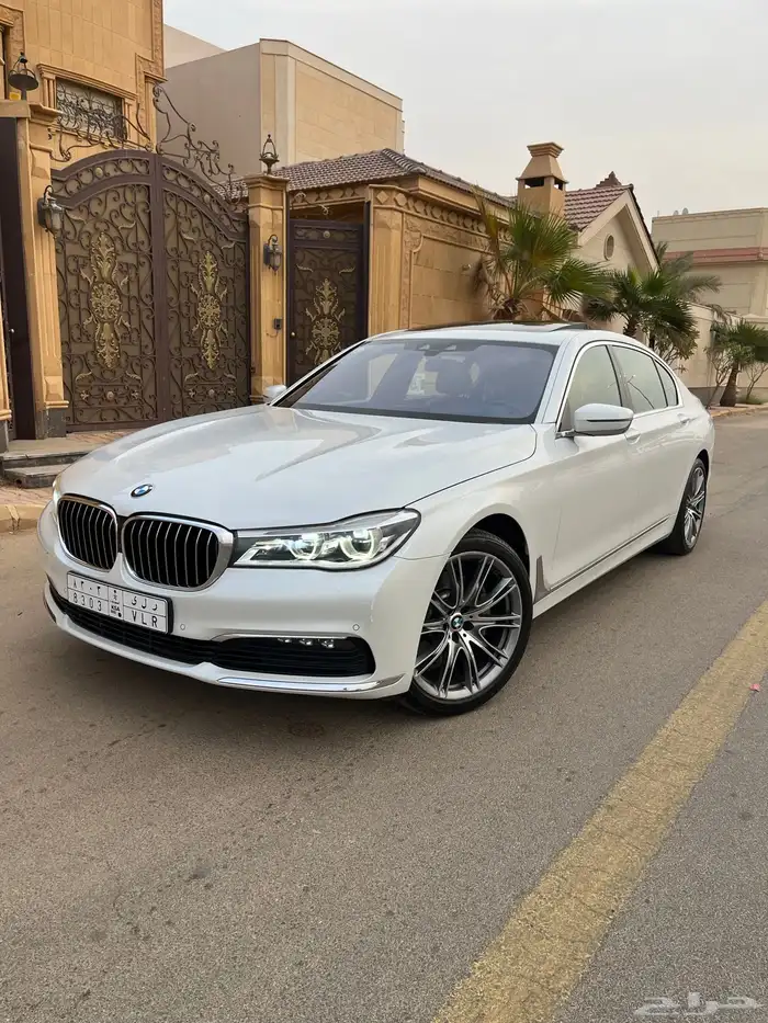 بي ام دبليو 730 2019 مخزن 2