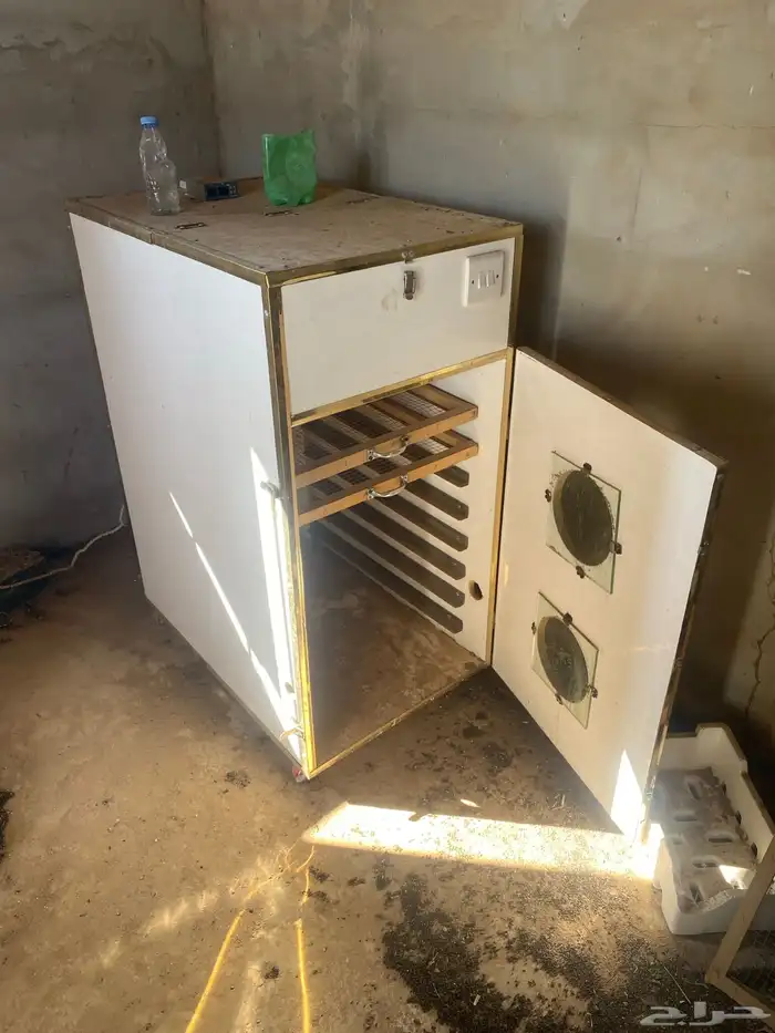 فقاسه يدوي 1000 بيضه 3