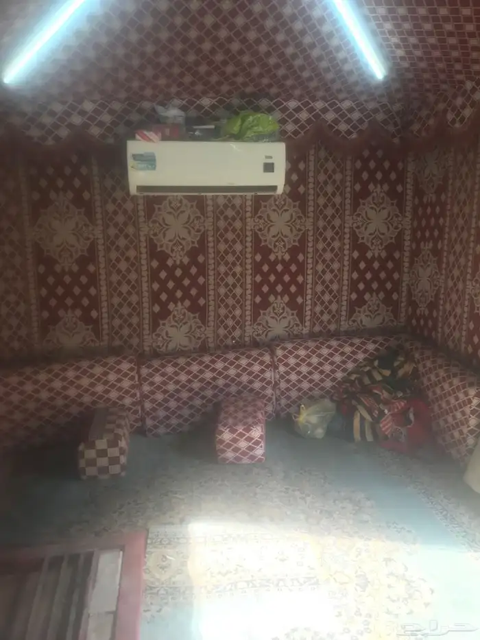 بيت شعر ملكي العرض 3 الطول 4 5 مع المخاد والمراكي والفرشه 11