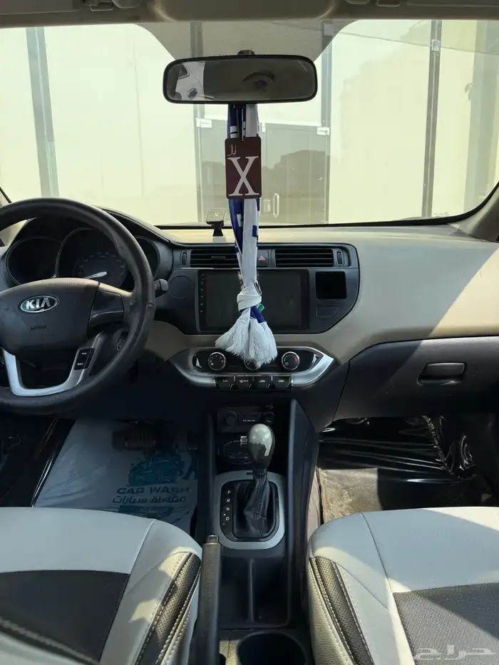 كيا ريو هاتشباك 2013 للبيع 5