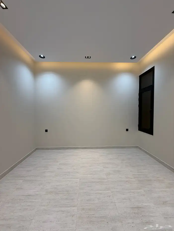 للبيع شقق ارضيه وعلويه تشطيب ممتاز بدره الموسي 8