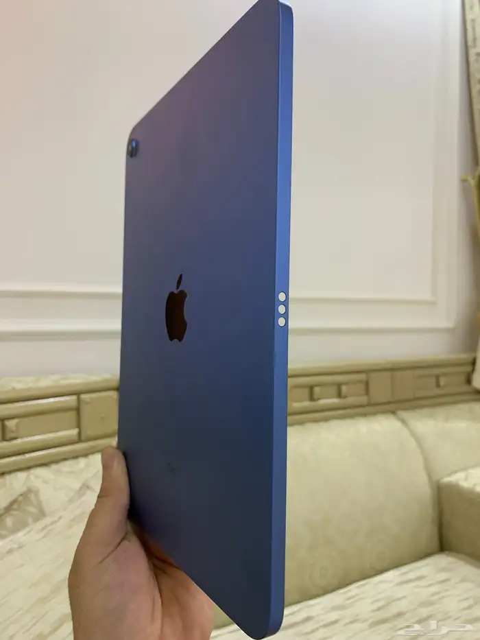 تحتاج أيباد الجيل العاشر بحالة الوكاله راجع إعلاني 2