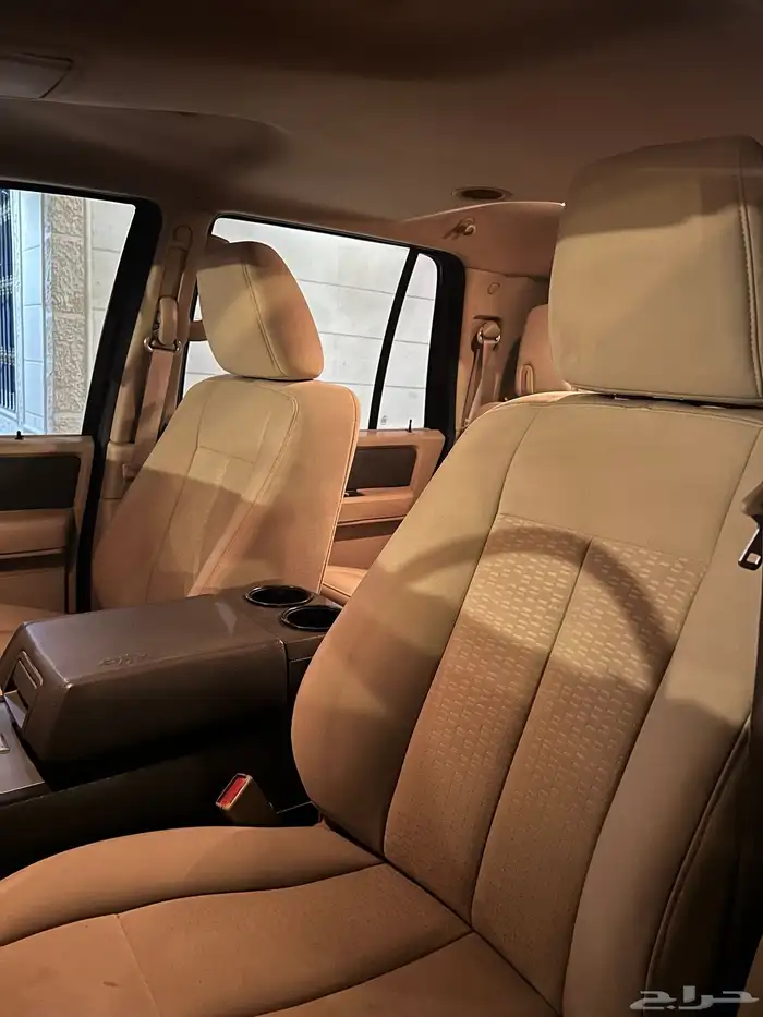 فورد اكسبيدشن قصير 2014 3