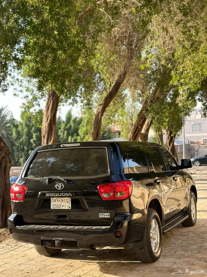 سيكويا 2015 سعودي ممشى 172 k 8