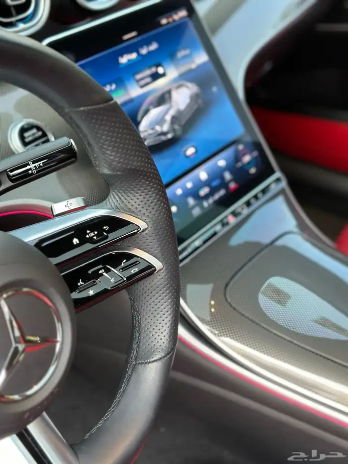 مرسيدس C300 2022 36