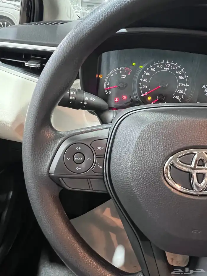 تويوتا   كورولا XLiمطور 2.0بنزين 2025 جديد سعودي 79.100شامل 19