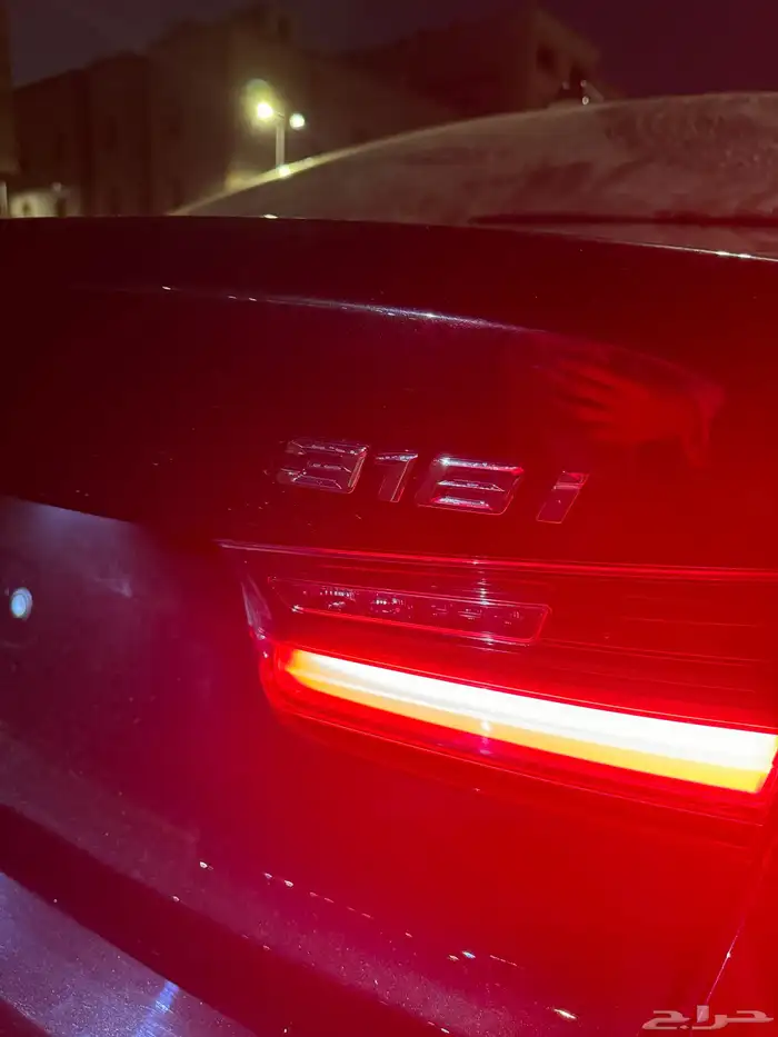 بي ام دبليو 318i جديد اسود 7