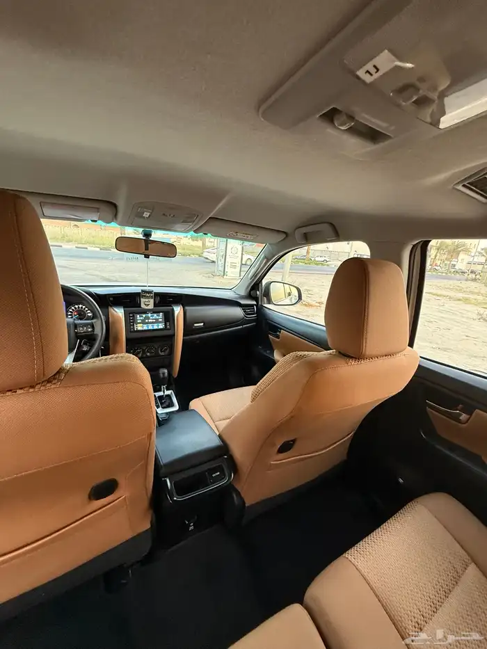 فورتشنر 2020 دبل بنزين وكاله - عداد 115 الف كم 12