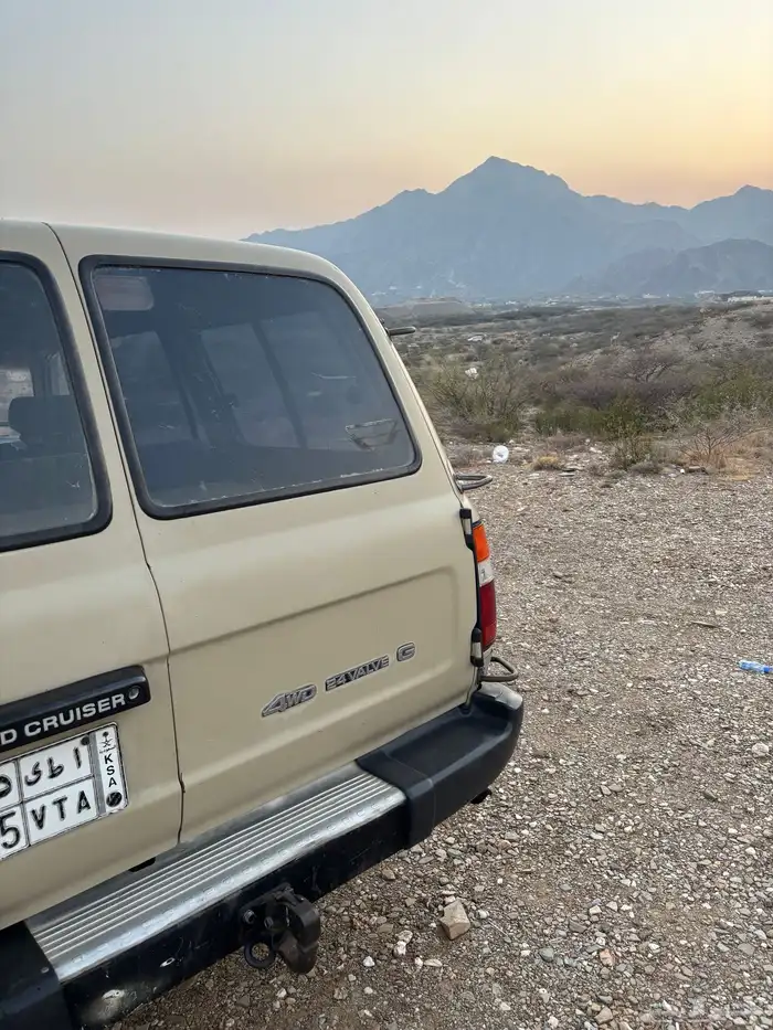 صالون للبيع موديل 93 5