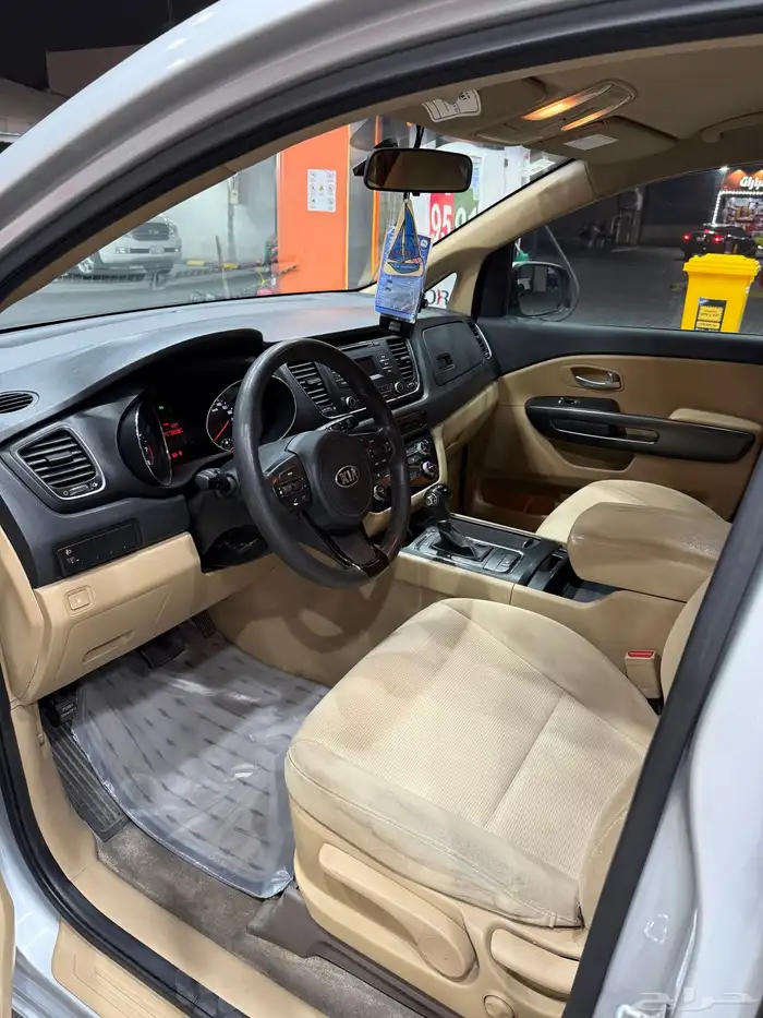 كيا كرنفال 2016 ماشي195الف 7