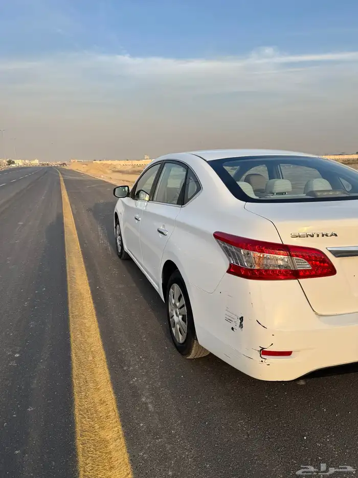 نيسان سنترا 2015 3