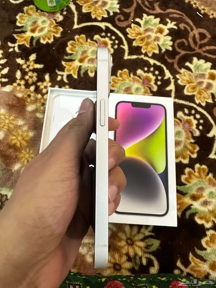 ايفون 14 العادي 5